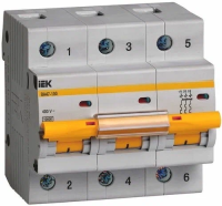 Автоматический выключатель IEK ВА47-100, 3Р, 32 А, 10 кА, С