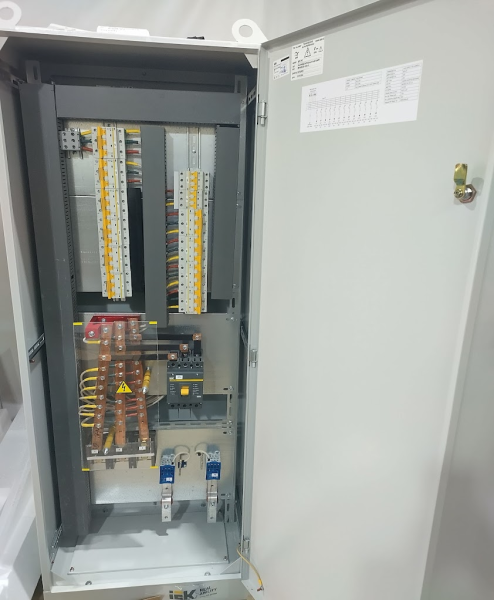 Шкаф распределительный ВРУ8350А-21011 250А 15кА 400V QF IP31 (ВРУ1-48-00А)