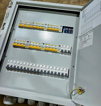 Пункт распределительный ЩР8148-251700-ND, 50 А, 4.5 кА, 400/230 В, IP31, (ЩО-7)