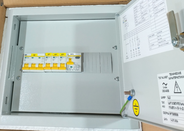 Щит осветительный Т3 ОЩВ12-8-25-6-Н 25А 4.5кА 400/230V IP31 IEK (ЩАО)