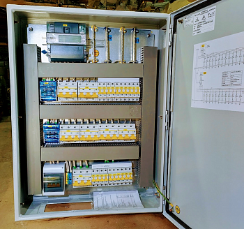 Щит учетно-распределительный ЩУРЭ8505-2544 50А 10кА 400/230V IP54 IEK